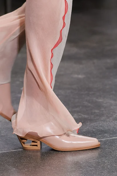 Look 7